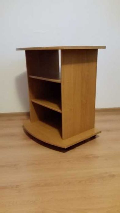 Szafka pod TV na kółkach