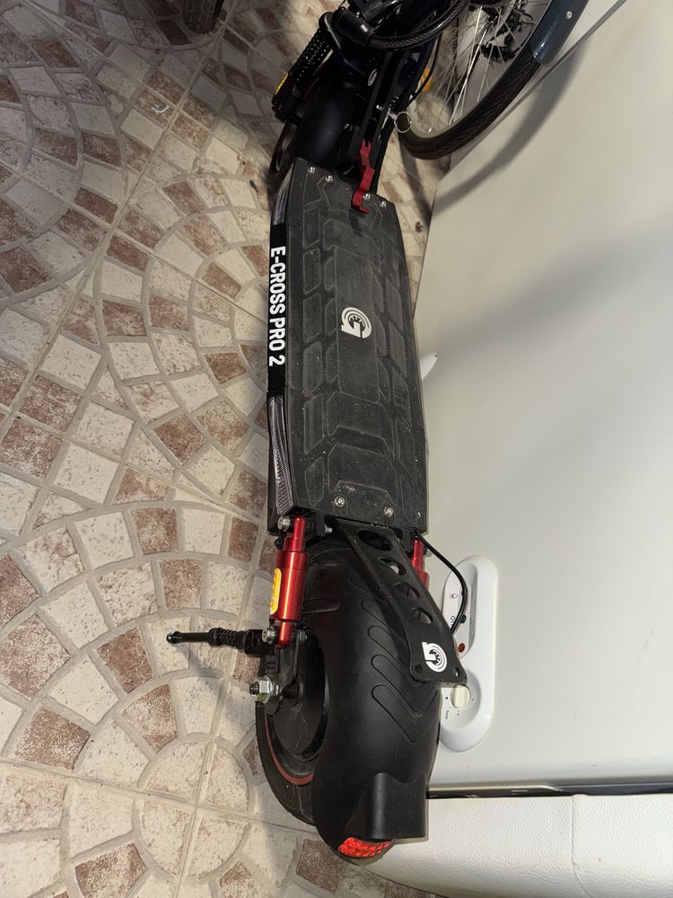 Vendo trotrinete eletrica usada urbanglide e cross pro 2