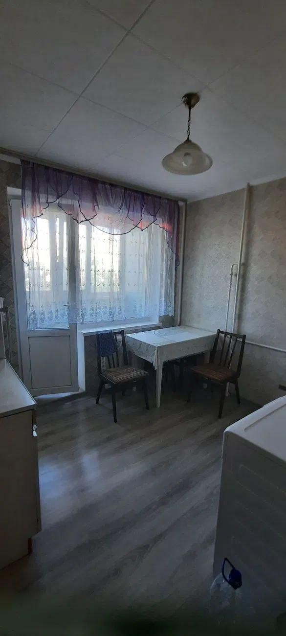 Продаж 2-кімнатної квартири, Глушкова проспект PK