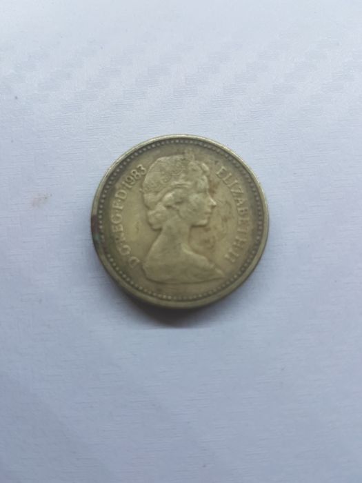 Do kolekcji - moneta ELIZABETH II one pound  1983
