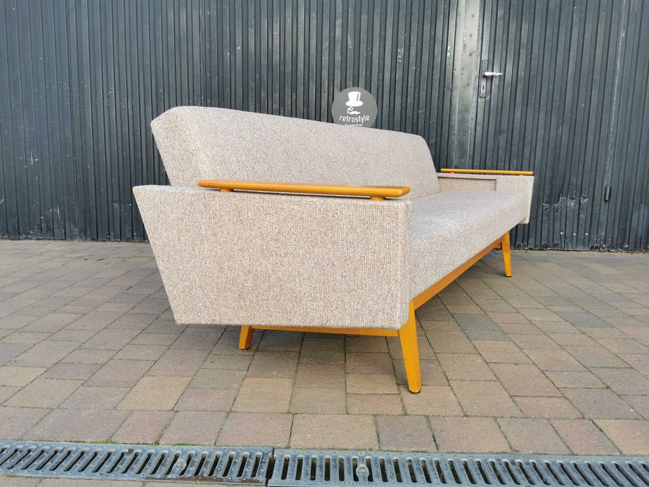 Kanapa/ Sofa "tapczan" JITONA, Czechosłowacja '60-Brusel design, Retro