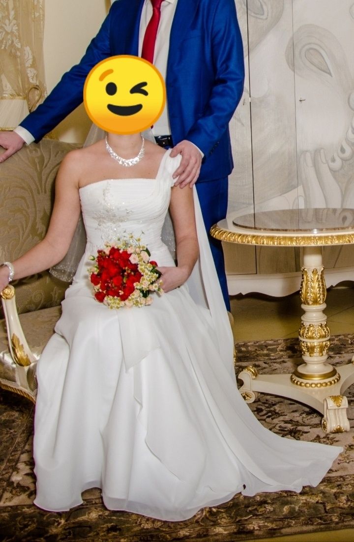 Весільна сукня, розмір 46