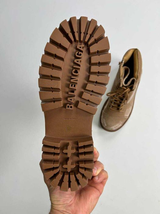 BALENCIAGA Strike boots ботинки коричневые черевики коричневі archive