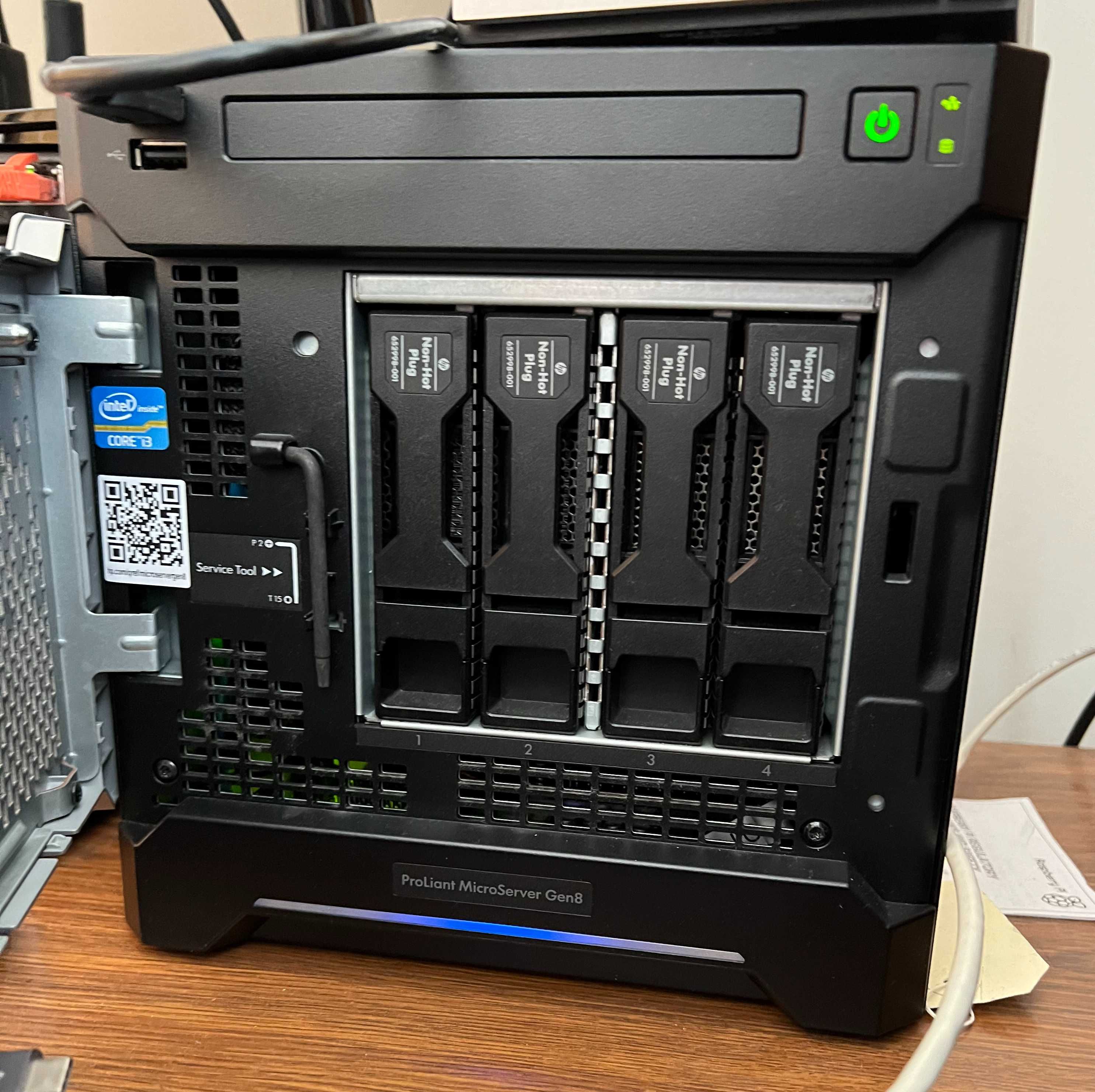HP Microserver Gen8 - Xeon E3-1230V2 - 16Gb RAM - P222