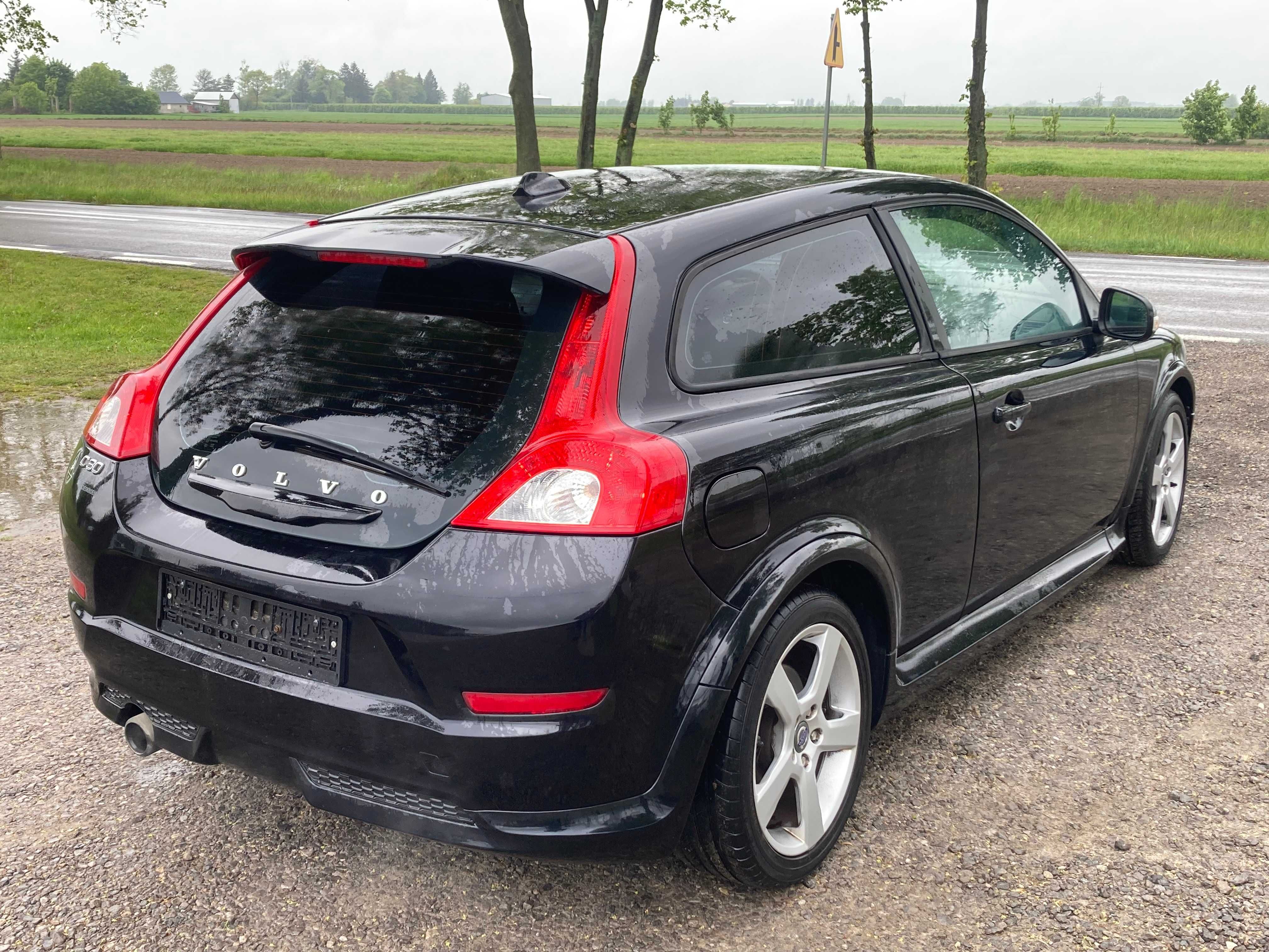 Volvo C30 2011r. 1.6dD2 115km  6b R-DESIGN Sprowadzony Opłacony Serwis