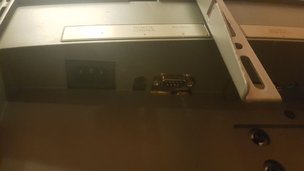 Telewizor lcd LG  RZ-32LZ55  32 cale