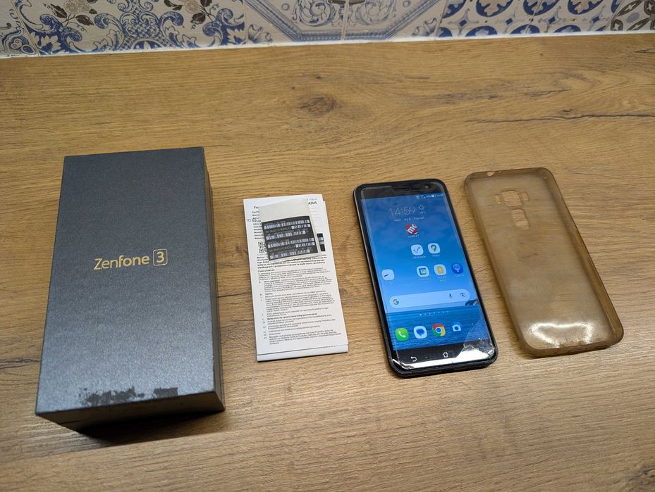 Asus Zenfone 3 ZE520KL 4 / 64 GB