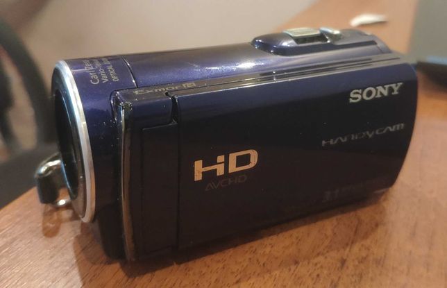 Відеокамера Sony HDR-CX110E