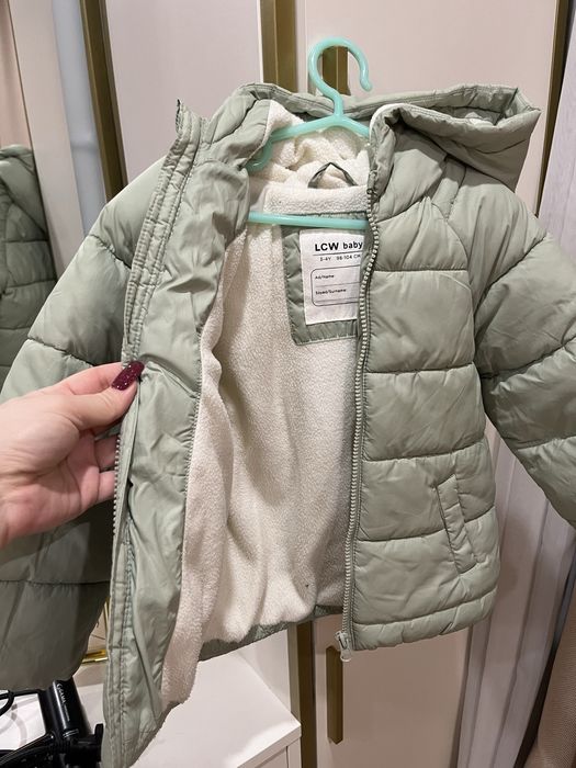 Зимова куртка zara