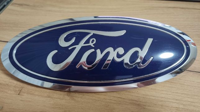 Эмблема Ford Edge 2019