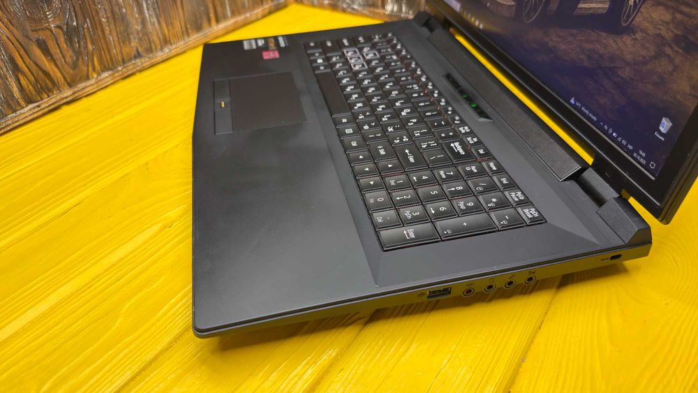 Супер Ціна! Ігровий Ноутбук Clevo P770DM /17.3" FHD IPS/GTX 970M 6 GB