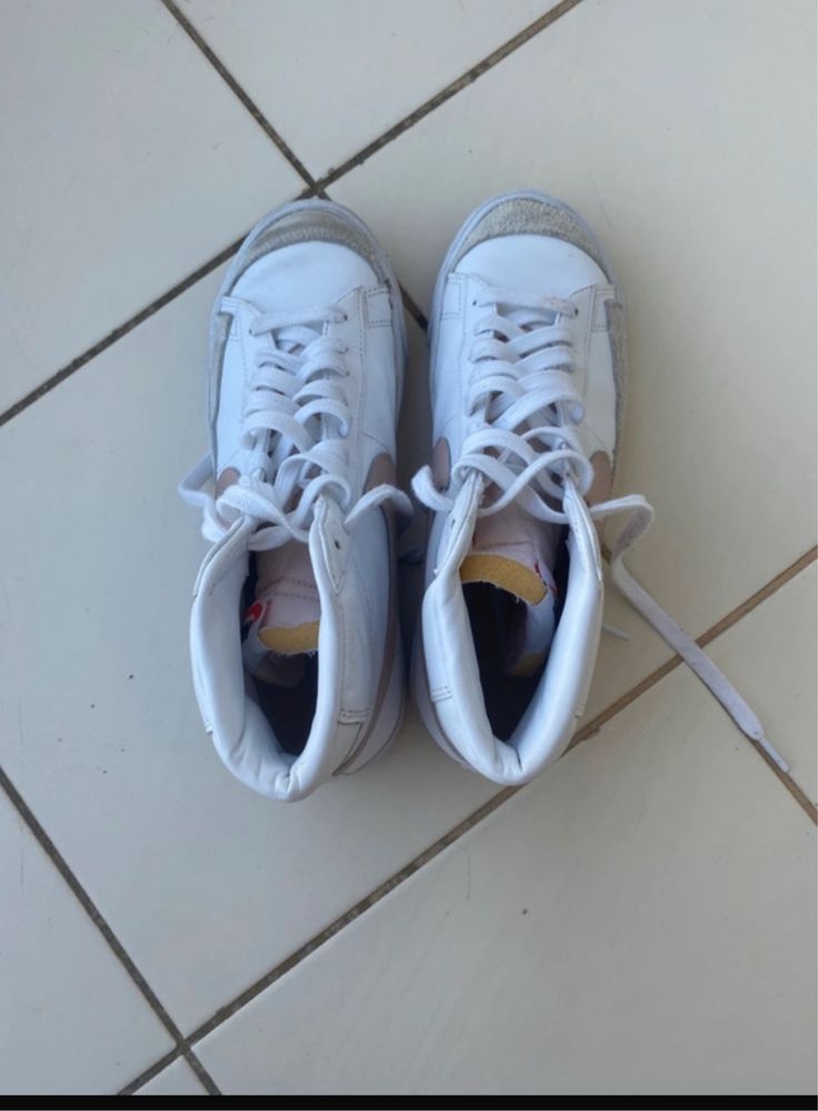 Tenis nike blazer
