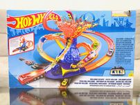Трек Хот Вилс Вулкан побег из вулкана /Hot Wheels