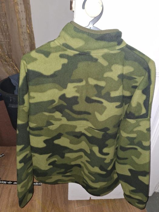 Camisolas Polares de Mulher e Botas de Mulher