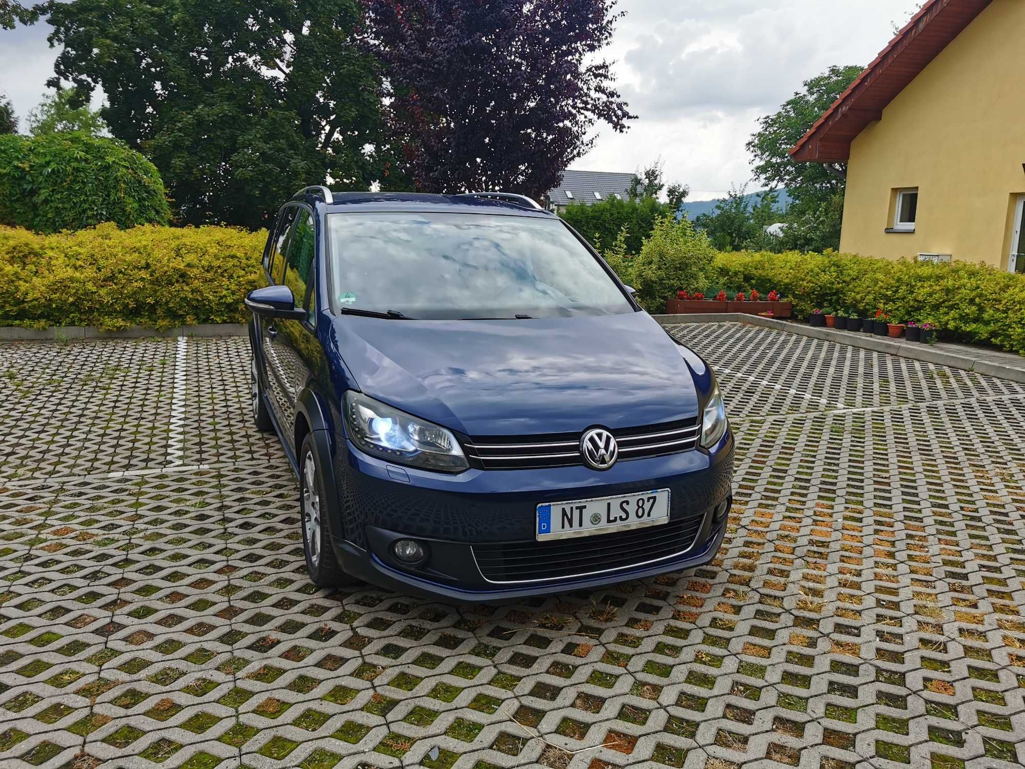 VW TOURAN CROSS 1.6 TDI Xenon, skóra 7 osobowy