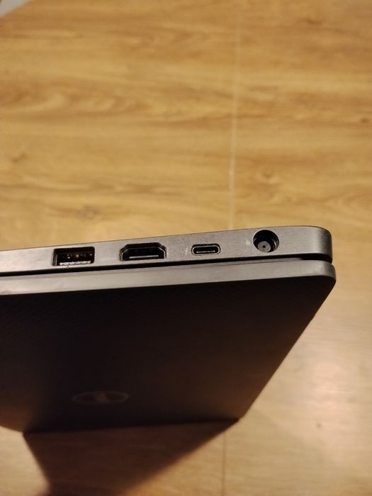 #3106 Dell Latitude 7400 i5-8265U 16GB 256SSD DOTYK FV23 GW12 NOWA BAT