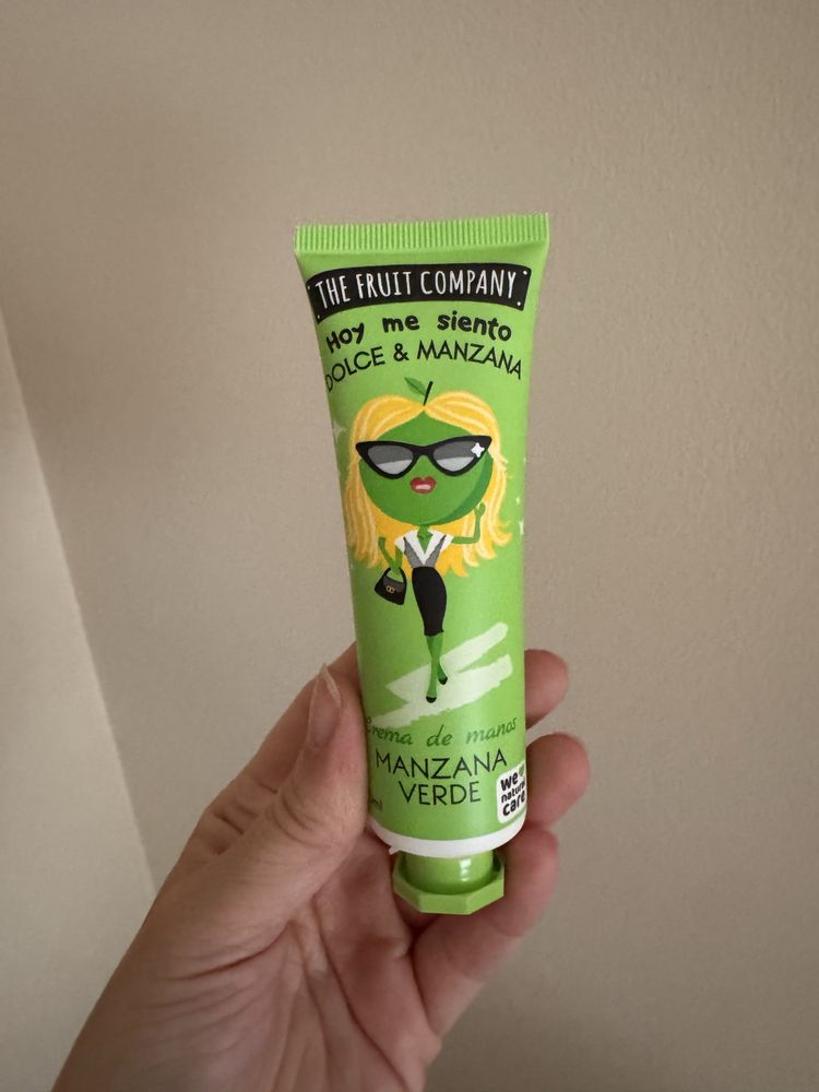 Creme de mãos.
