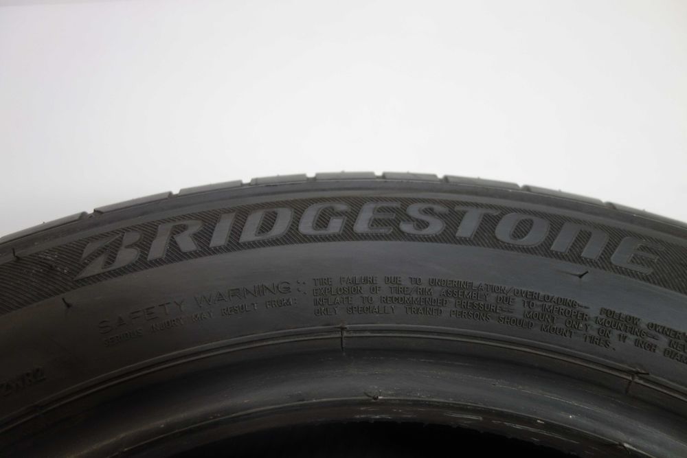 Opony letnie 225/50/17 - BRIDGESTONE Potenza S001 *