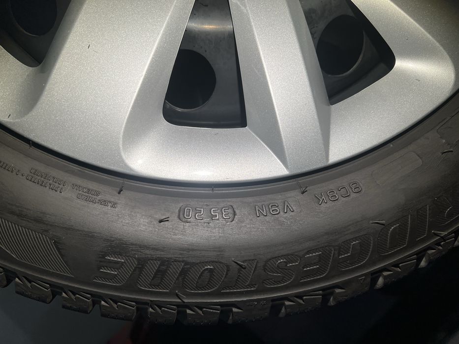 Шини 7,5мм 205/55 R16 BRIDGESTONE Blizzak LM001 Evo
