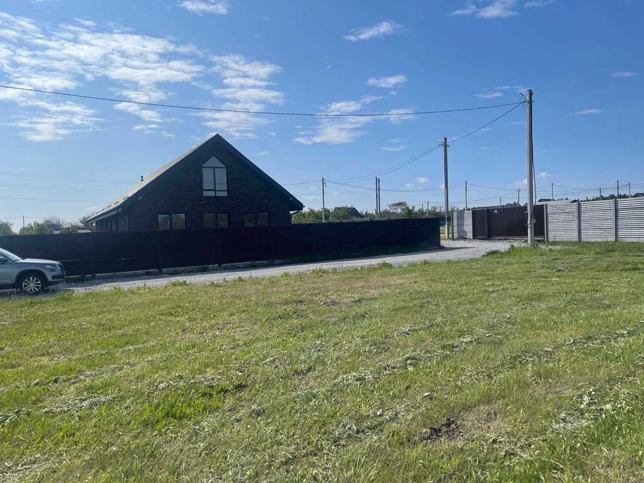 Продам участок в пос. Обуховка