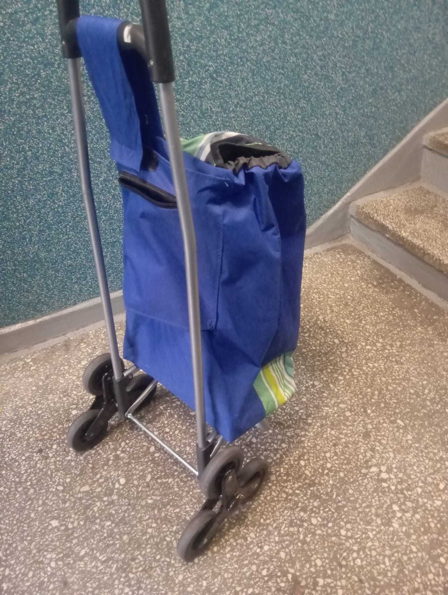 Wózek trzykołowy na zakupy z możliwością wciągania po schodach