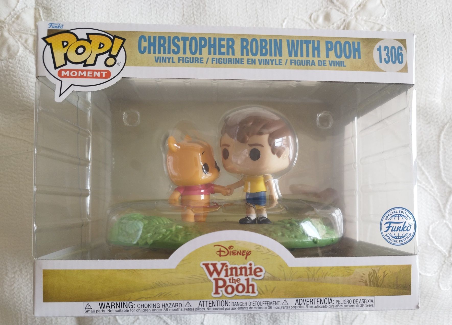 Funko POP!  Momento Disney Winnie the Pooh Christopher Robin com Pooh