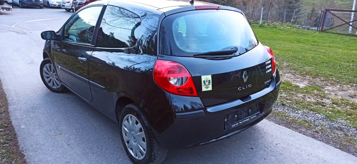 Renault Clio 2006 rok 1.2 benzyna