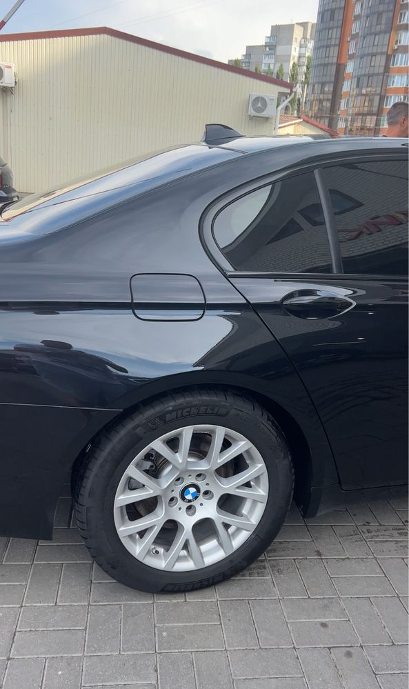 Продам резину Michelin Pilot Sport 4 + диски R18 BMW 238 стиль