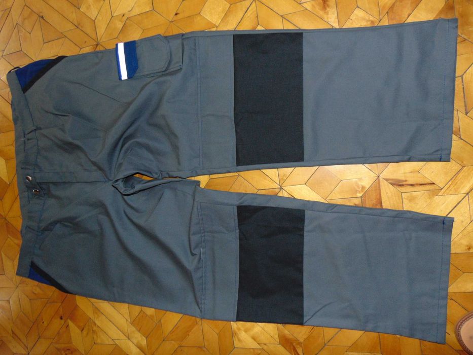 Solidne niemieckie spodnie robocze pas 122-126 cm NOWE