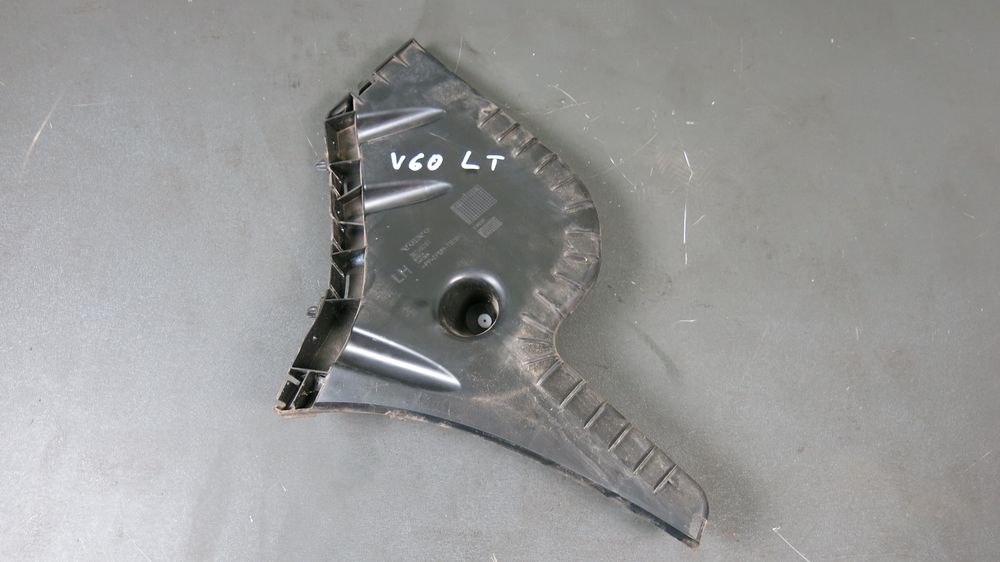 Volvo V60 ślizg mocowanie zderzaka lewy tył