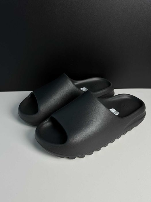 Buty Klapki adidas Yeezy Slide Onyx Rozmiar.37