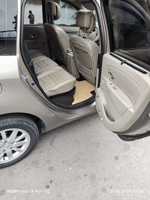 Продам renault grand scenic 3
