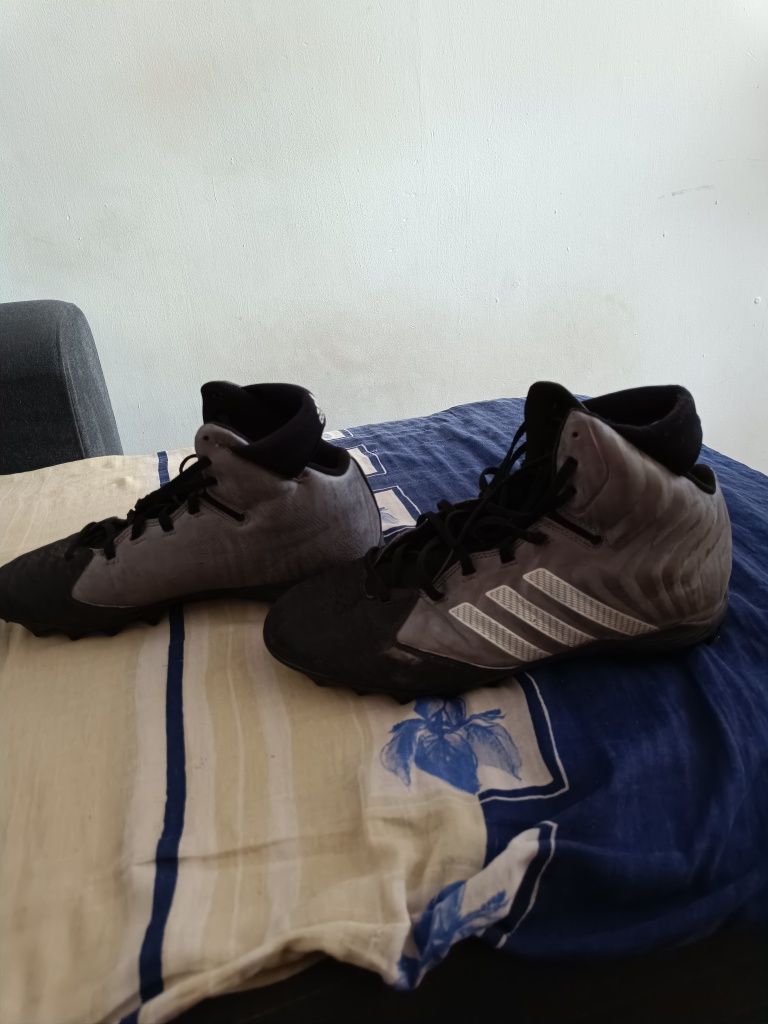 Buty do Futbolu amerykańskiego