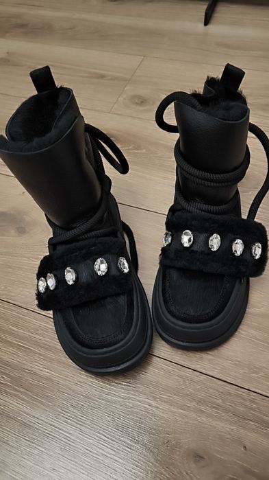 Жіночі черевики від MIRATON