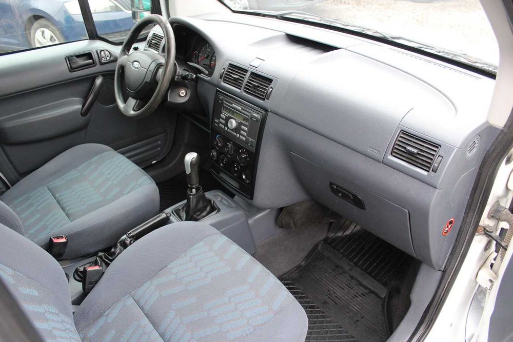Connect/Tourneo/1.8/TDCi/90KM/L1H2/8.OSÓB/KLIMATYZACJA/Zadbany/OKAZJA!