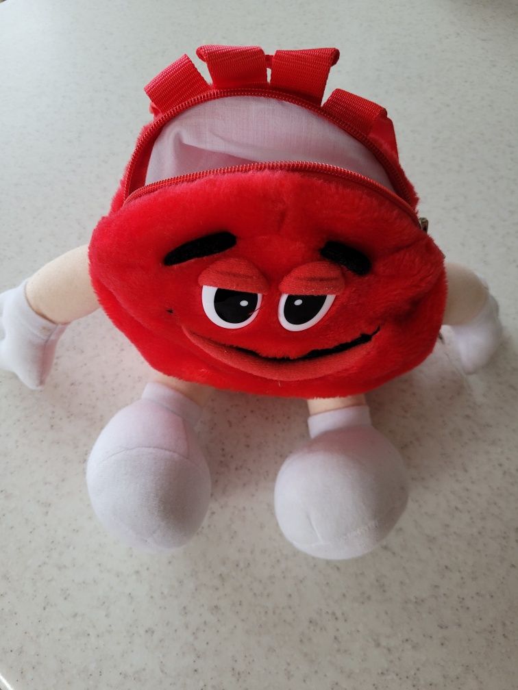 plecak m&m's czerwony dla dziecka