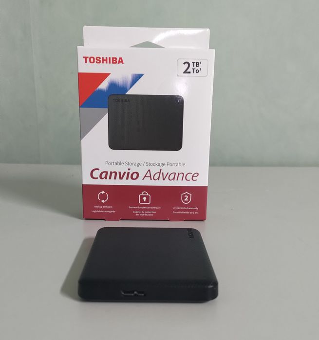 Disco Externo Toshiba 2TB Canvio Advance 2.5" USB 3.2