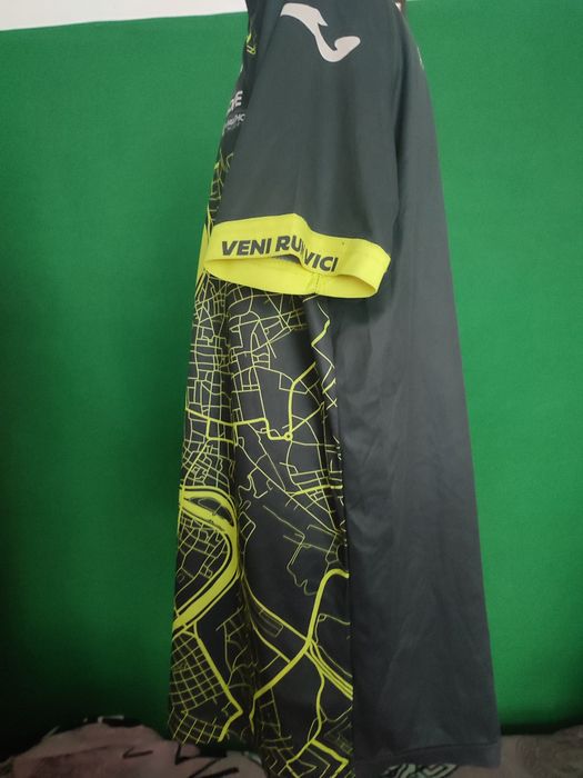 В школу перевёртыши