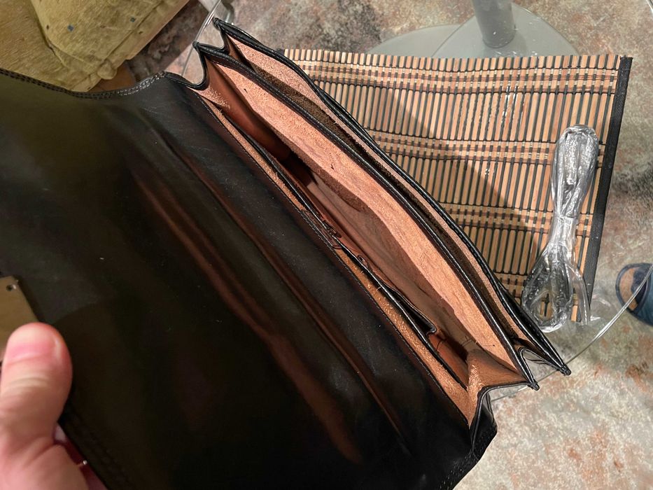 Портфель кожаный Тони Перотти