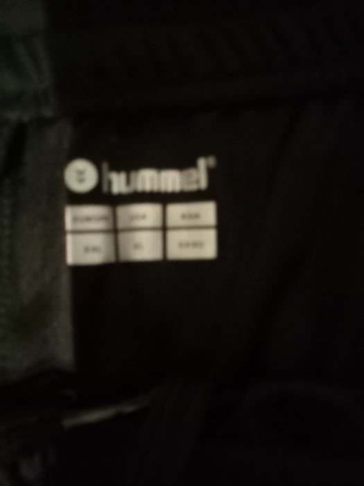 Spodenki Hummel, spodenki adidas, koszulka hummel xl