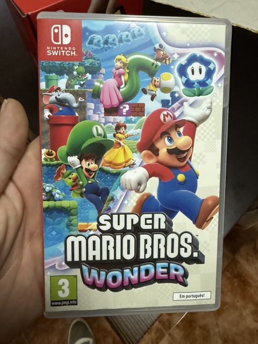 Nintendo Switch Oled + 2 Jogos NOVA!! Com garantia e fatura incluido!