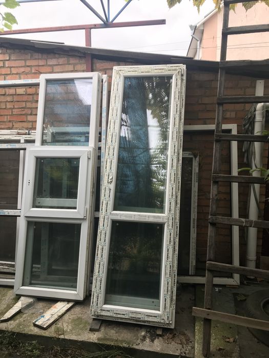 Продам балконные двери