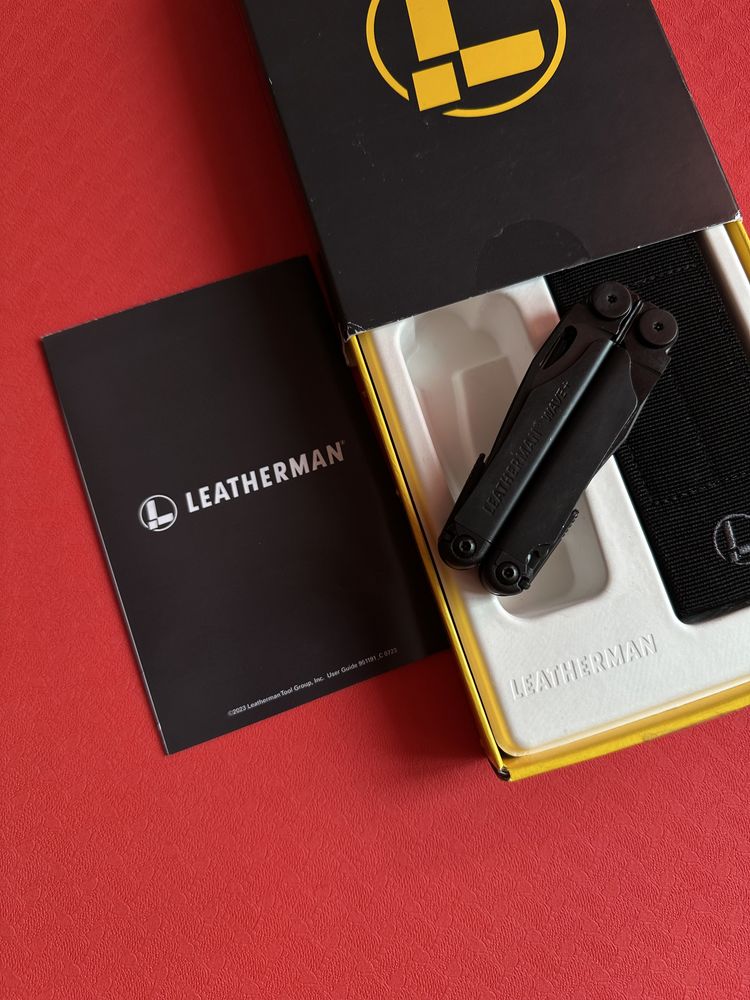 Оригінальний мультитул Leatherman Wave plus