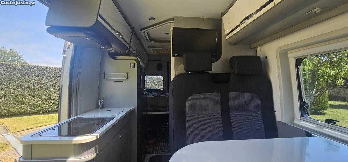 Autocaravana Adria Twin 50 anos - edição especial