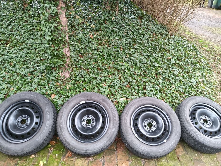 Sprzedam komplet kół zimowych
