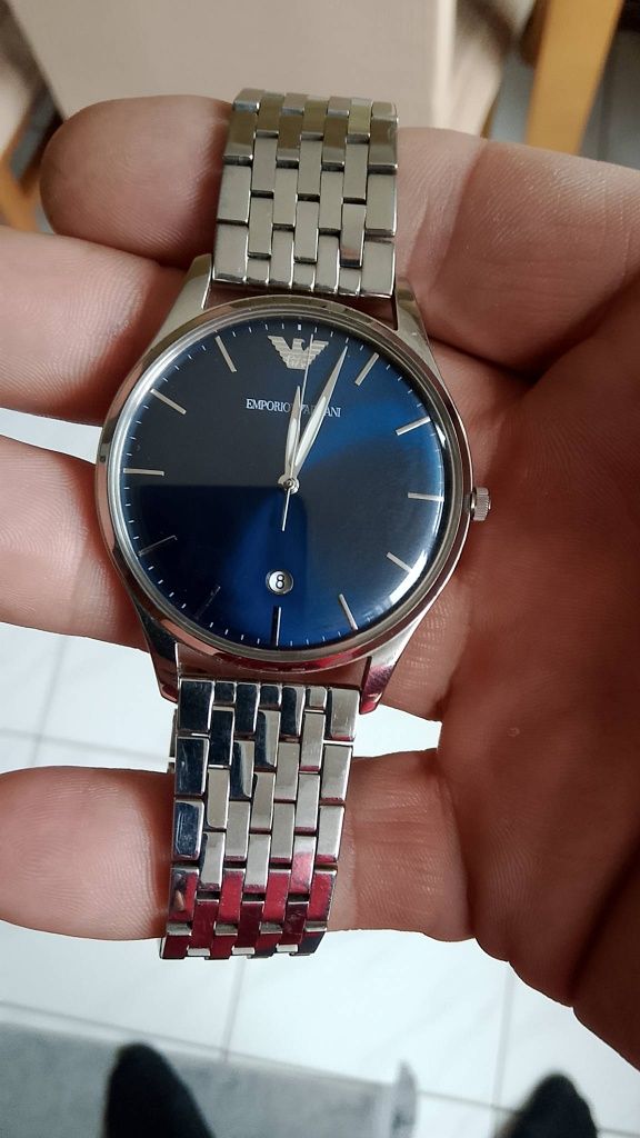 Oryginalny zegarek Armani nowy