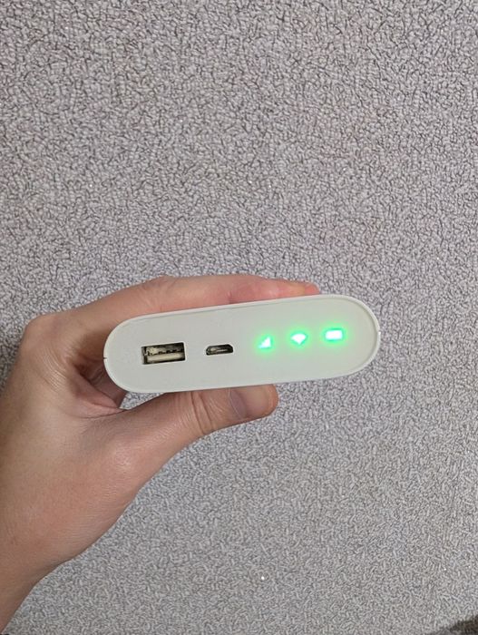 4G роутер ZMI ( power bank ), Huawei