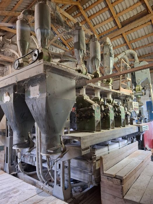 Продаж млина у гарному стані