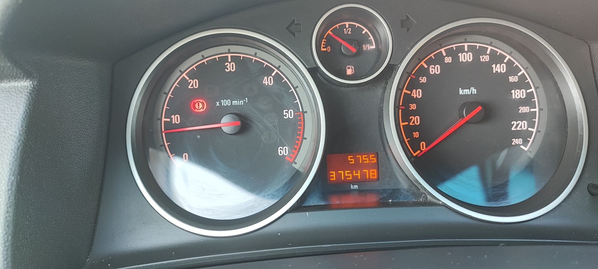 Opel Astra H 1.9 CDTI