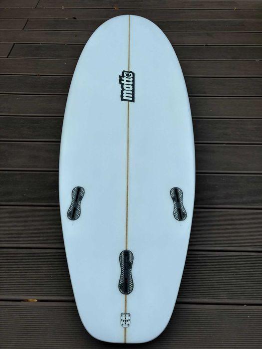 Prancha Surf c/deck | Nova (utilizada 4x) | 5'9 28L | Matta TheDriver2